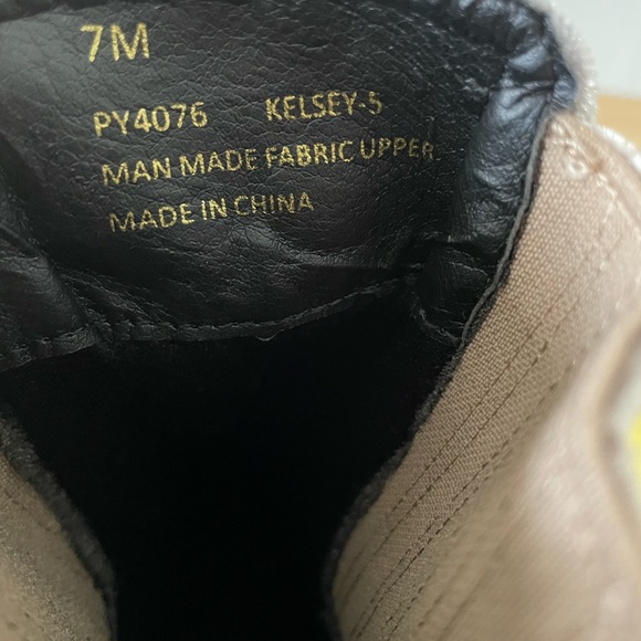 Cape Robbin Boots Women’s Size 7 - Picture 8 of 15